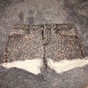 Leopard jean shorts